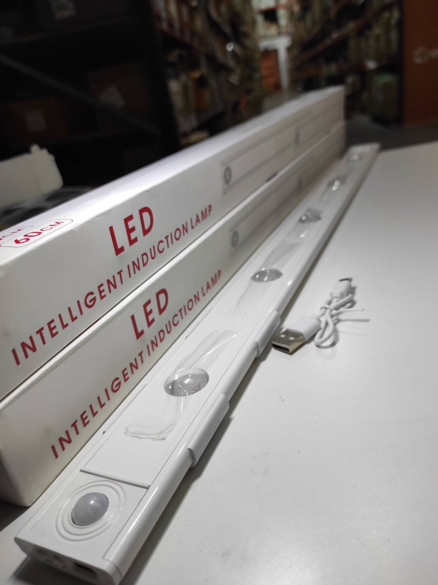 Luz LED Blanca Recargable Con Sensor Movimiento 60CM - additional image 8